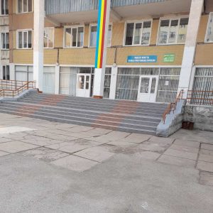 Salubrizarea – Școala primară nr. 83, str. N. M. Spătaru,13/3!