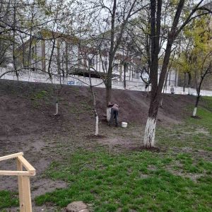 Campania municipală „Curățenia generală de primăvară” în Școala primară nr. 83 „G. Vieru”